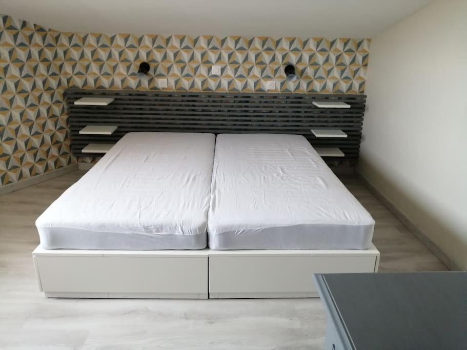 Gite Bin Benaise Draps Et Serviettes Compris Pamproux Ngoại thất bức ảnh